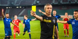 Tìm hiểu cơ bản về kèo thẻ vàng